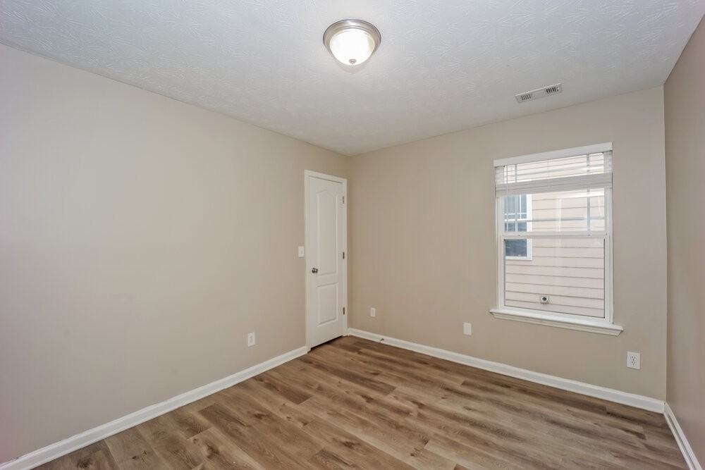 1569 Arbor Place Dr - Photo 5 of 17