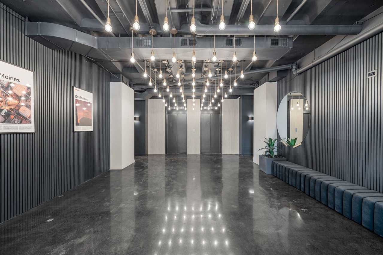 The Lyon - Photo 2 of 50