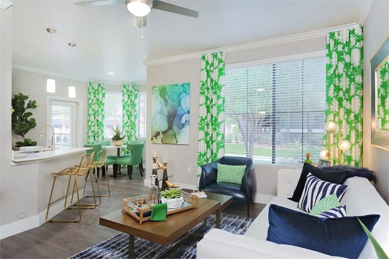 Enclave at Arrowhead - Photo 7 of 50