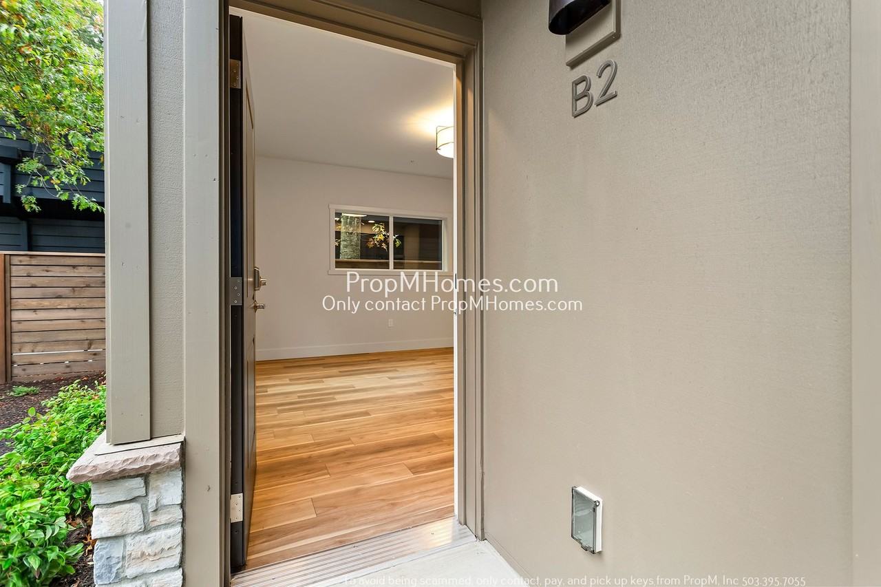 15948 15948 Quarry Road  - Townhome B2 - Photo 3 of 21