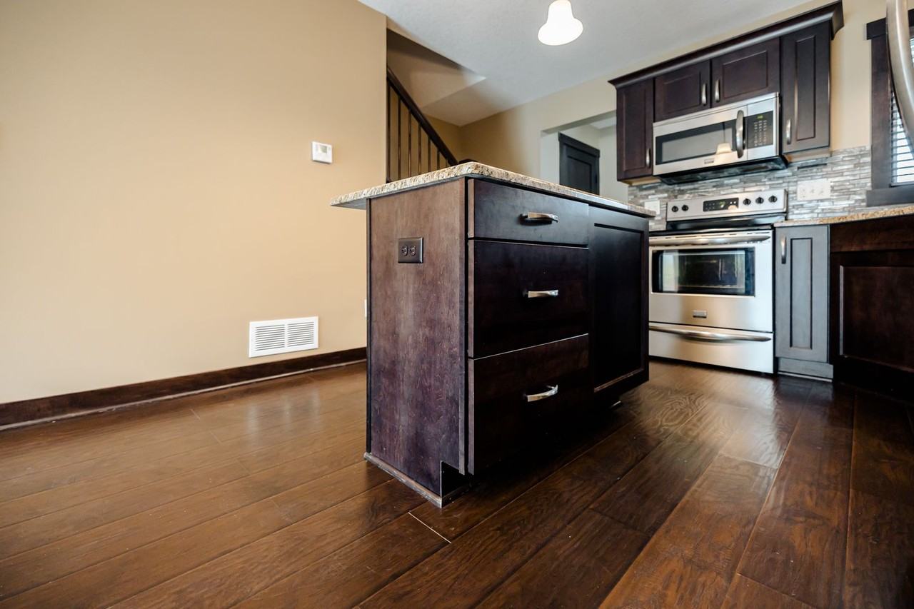 Portage Townhomes - Photo 2 of 19