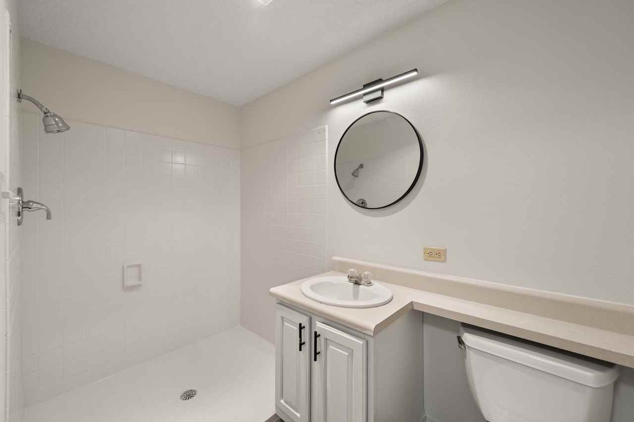 The Briza - Photo 5 of 27