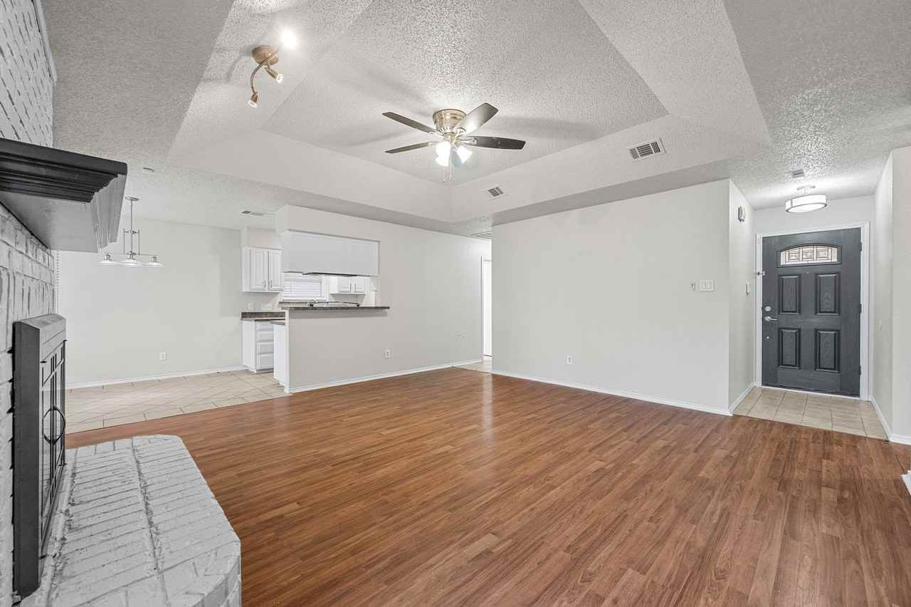 1865 Kings Canyon Cir - Photo 4 of 22