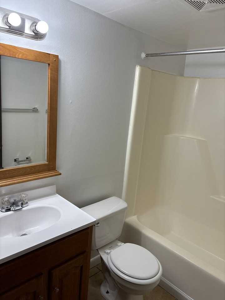 283 Park St #B - Photo 2 of 11