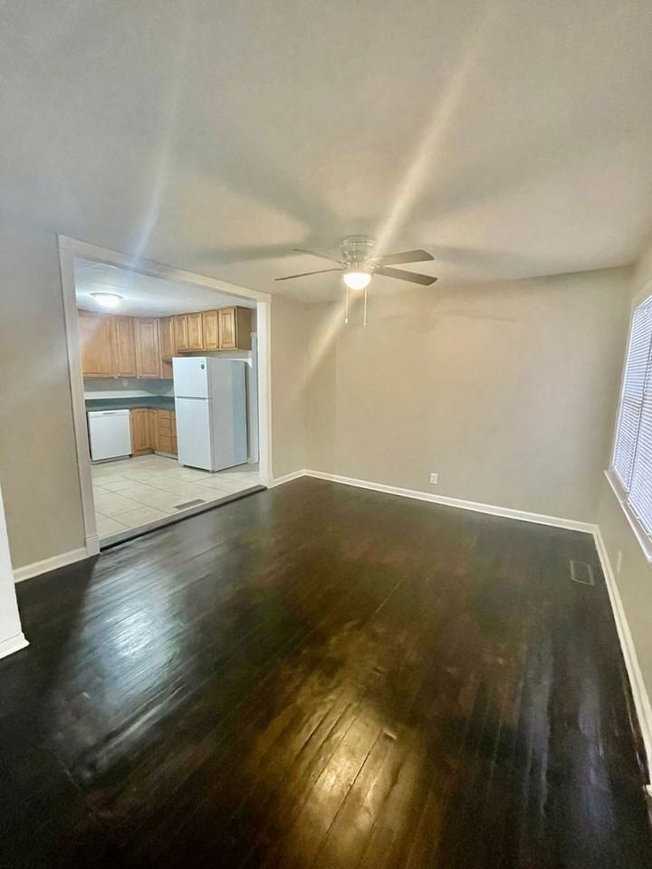 217 Boger Ct Sw - Photo 3 of 20