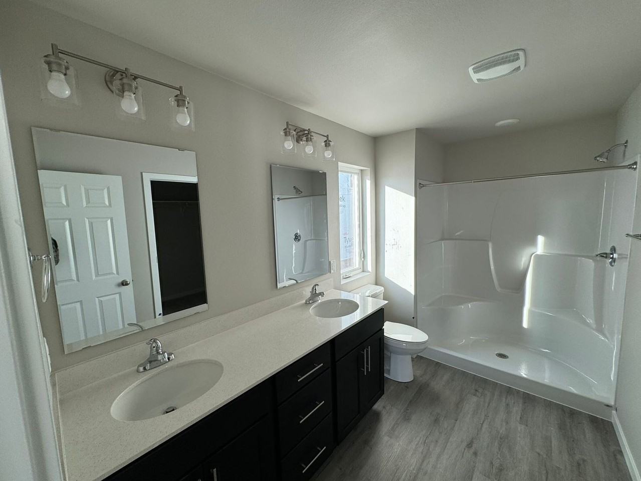 3911 Scorpio Dr - Photo 6 of 12