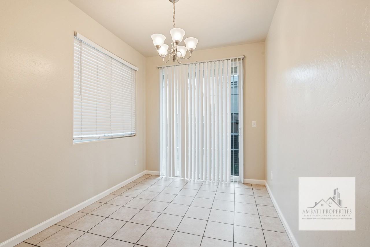 4381 W Artemisa Dr - Photo 7 of 14