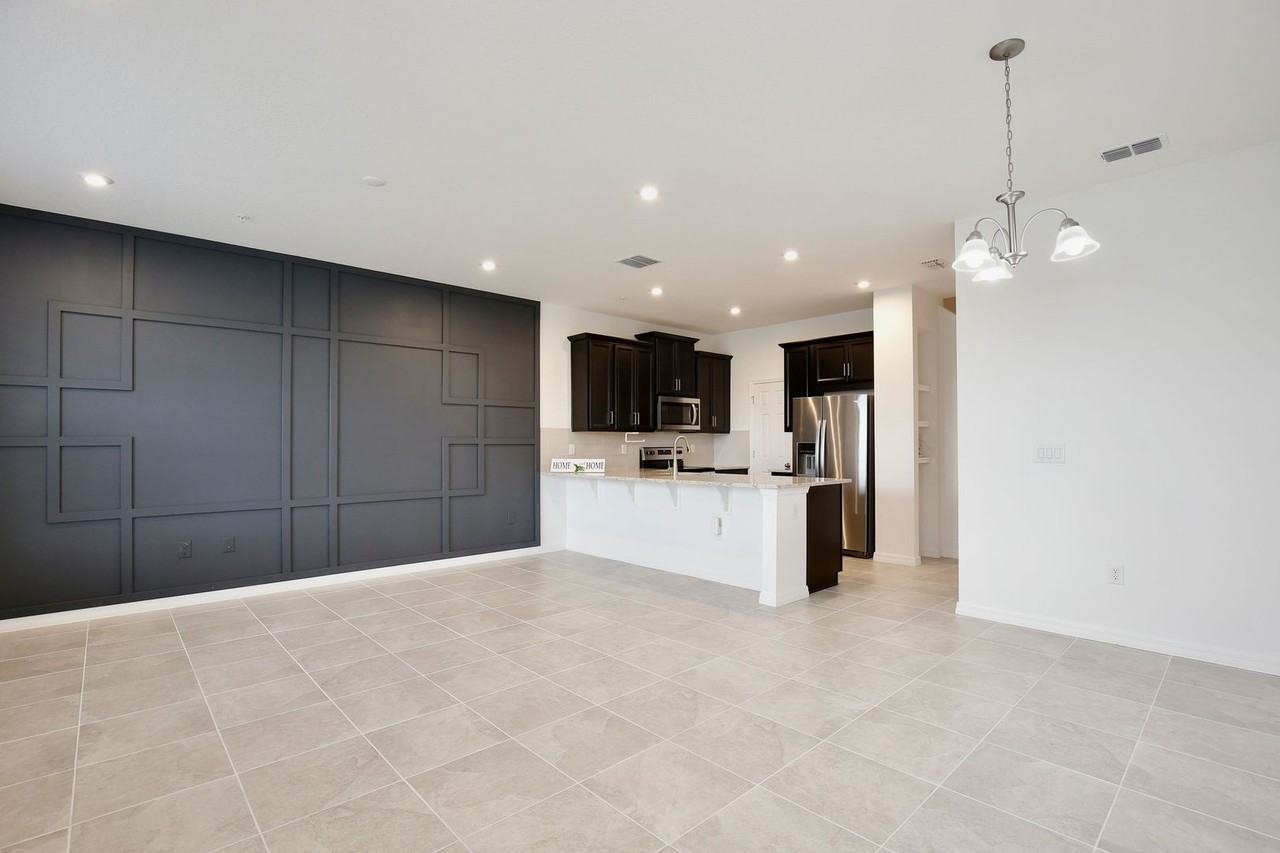 10025 Eagle Rock Aly - Photo 3 of 26