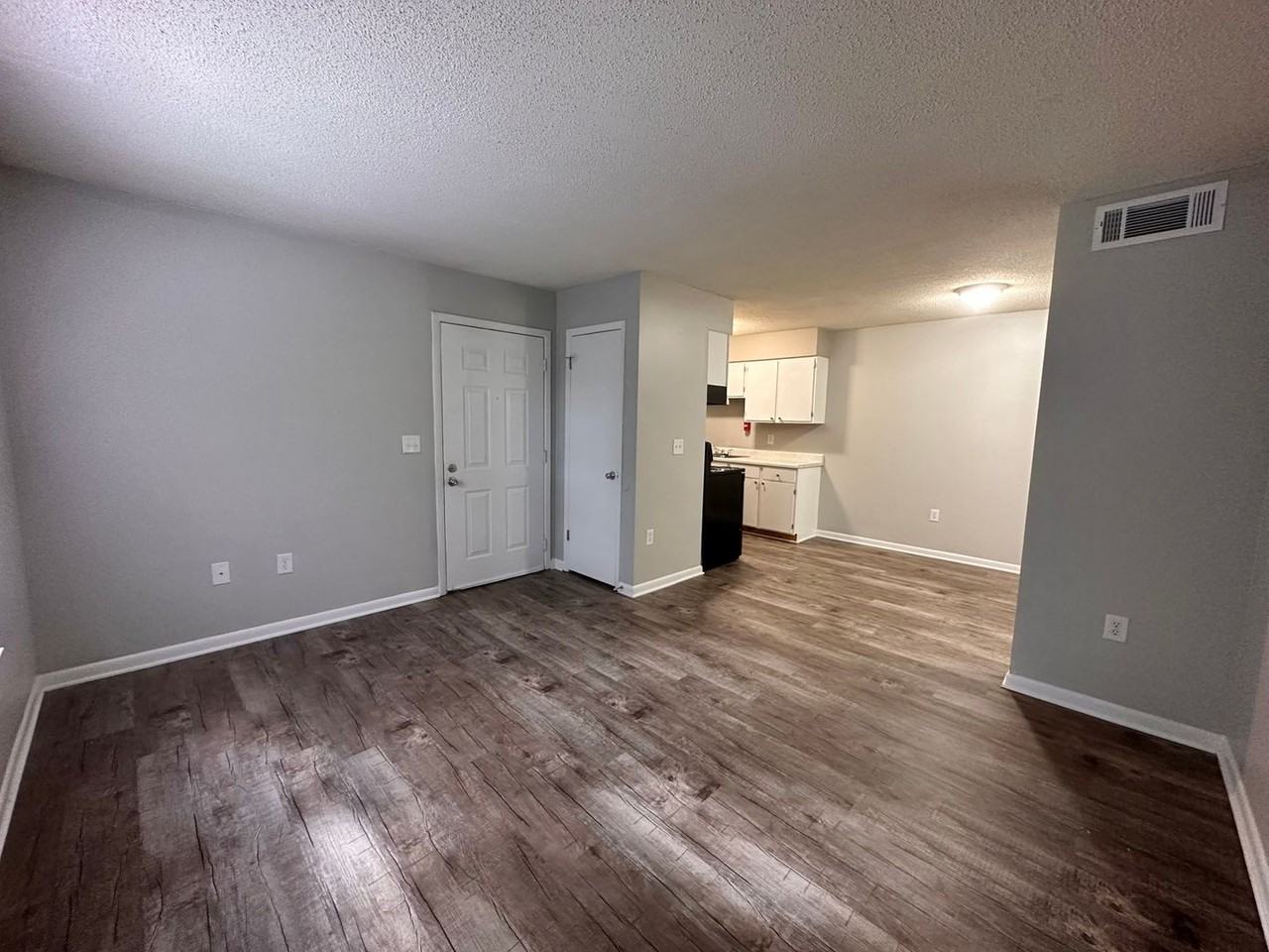 Rand 430 Apartment Homes - Photo 3 of 46