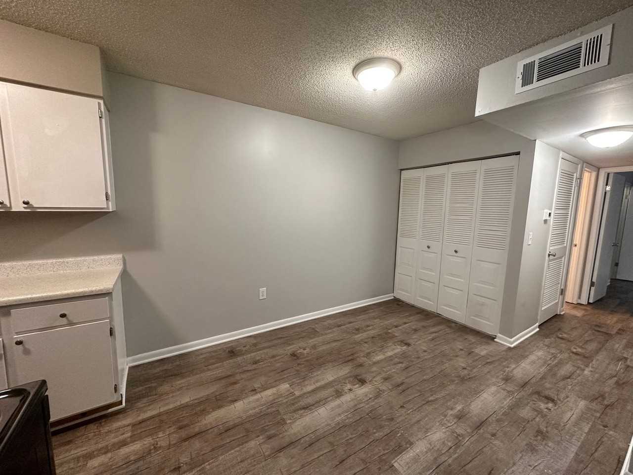 Rand 430 Apartment Homes - Photo 7 of 46