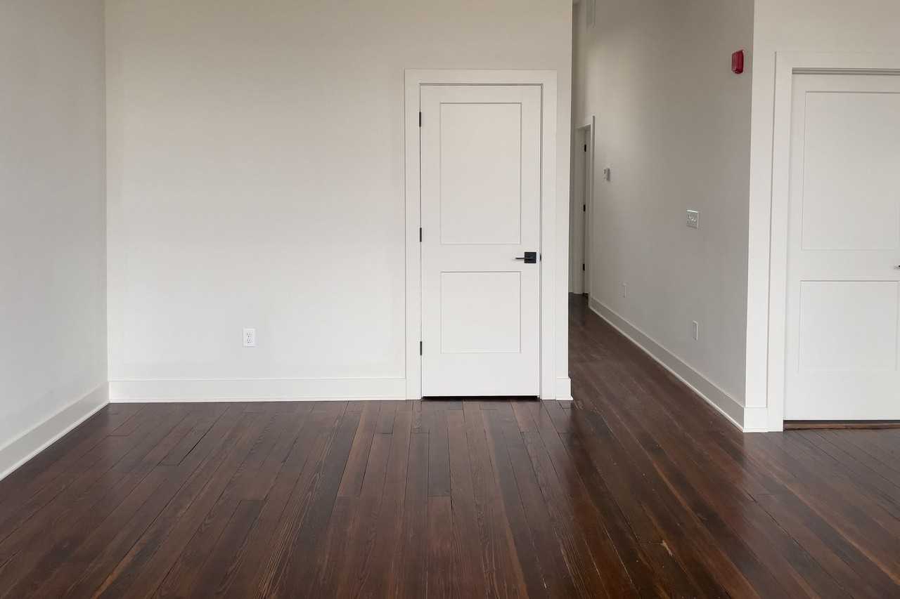 516 Berry St #201 - Photo 4 of 12