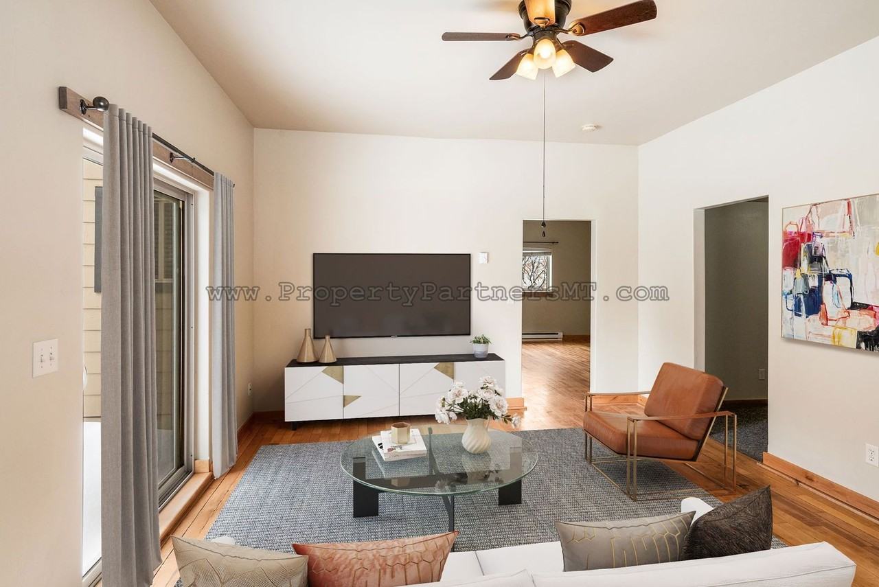 215 N Quaw Blvd - Photo 2 of 26