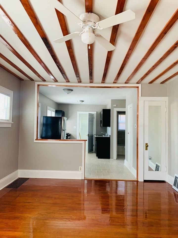 4532 28th Ave - Photo 3 of 14
