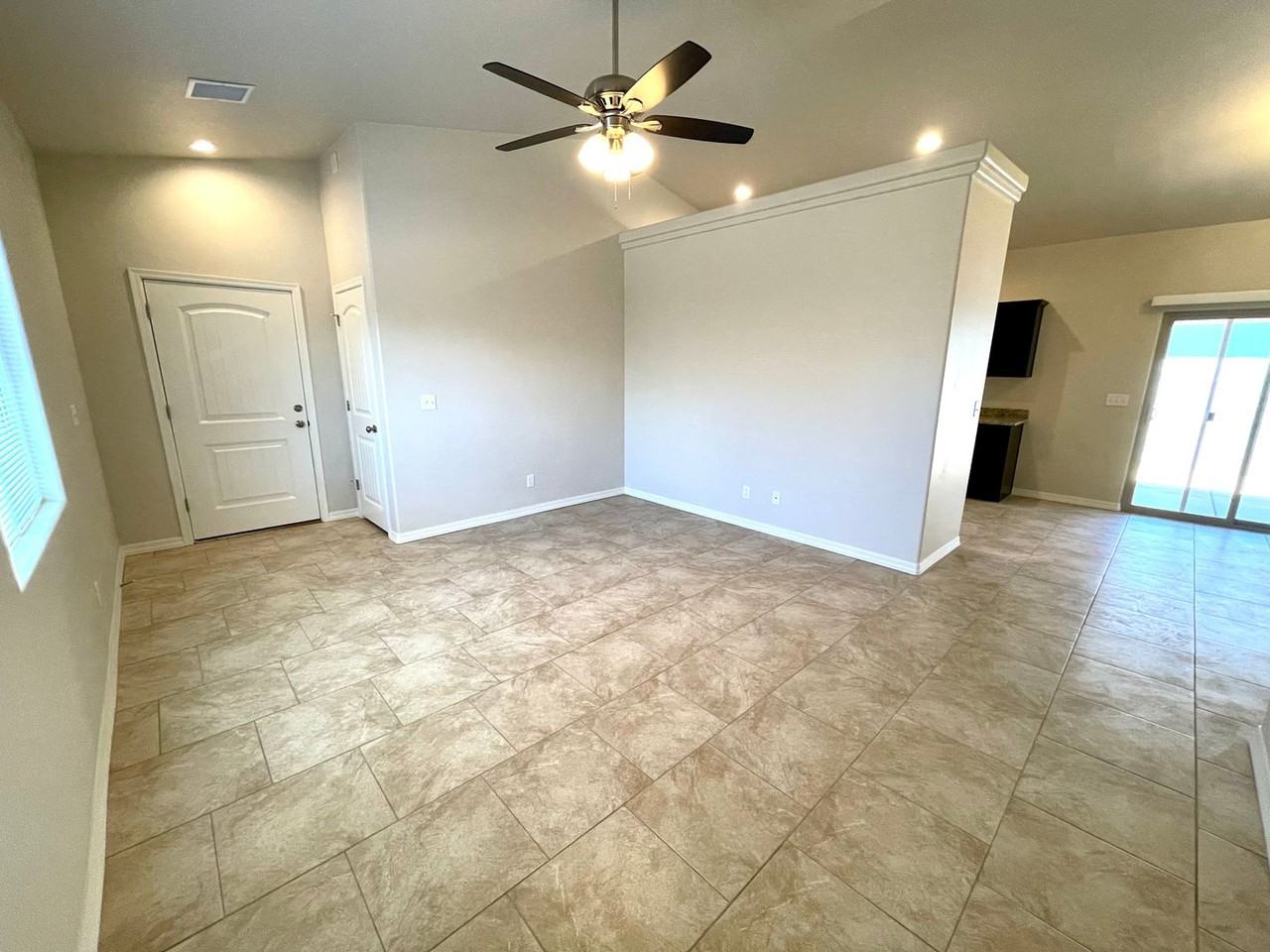 3738 N Miller St - Photo 4 of 33