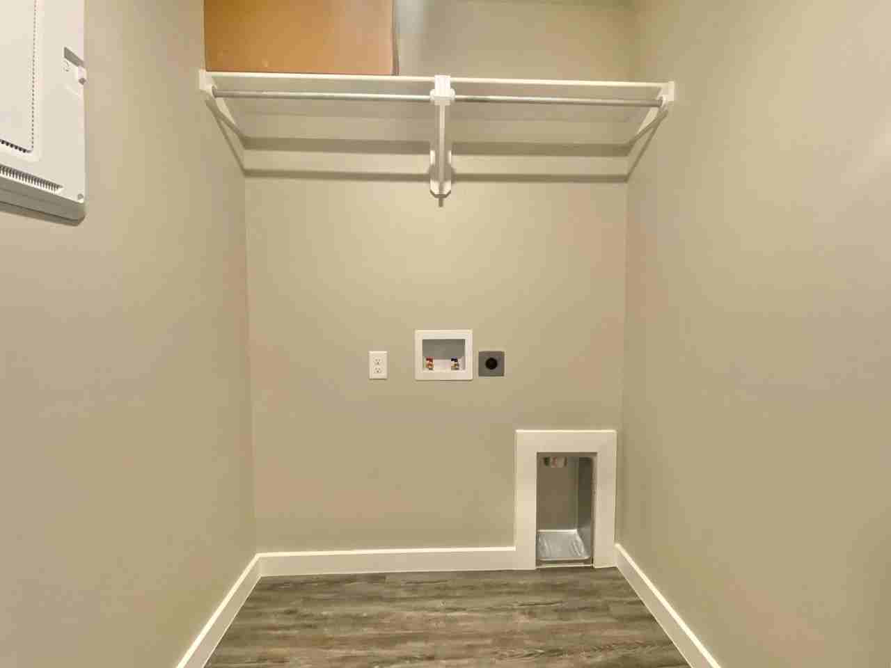 1719 132nd St - Photo 6 of 16