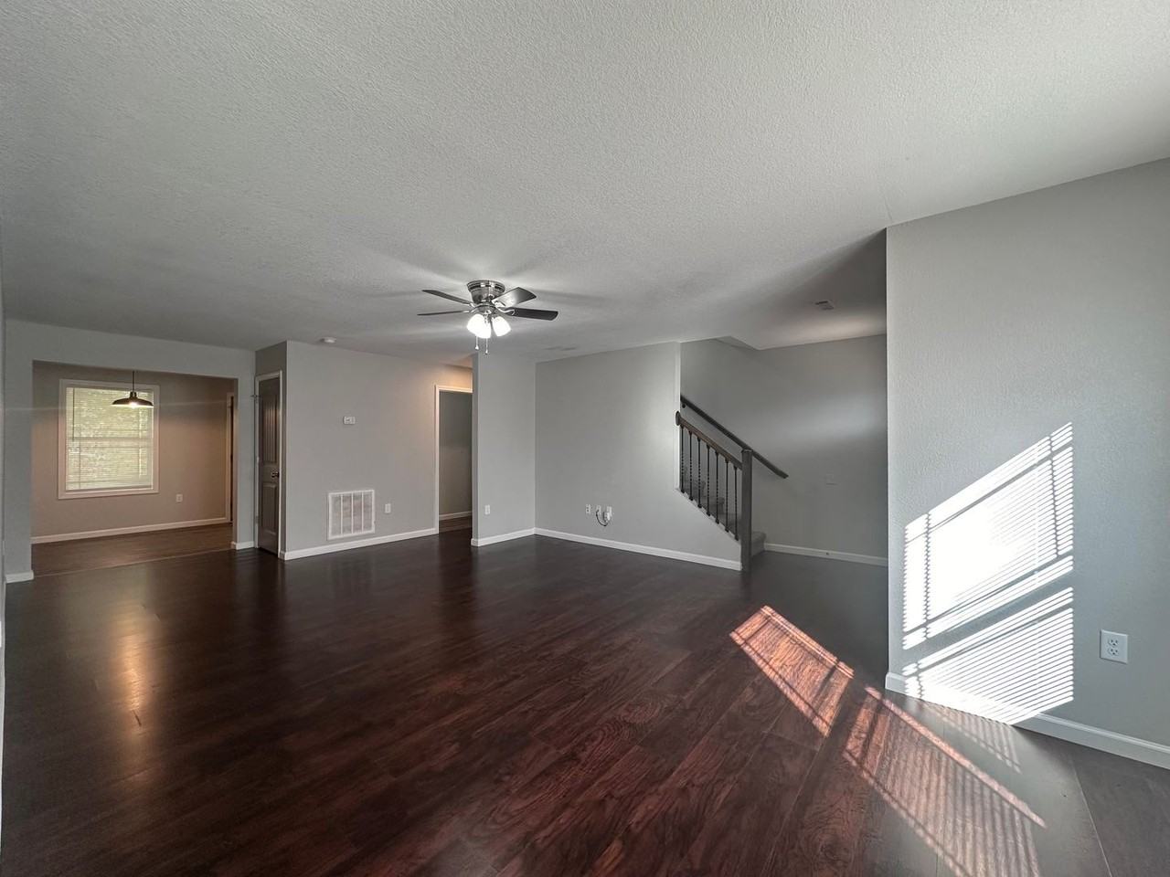 Westview Townhouses - Photo 5 of 50