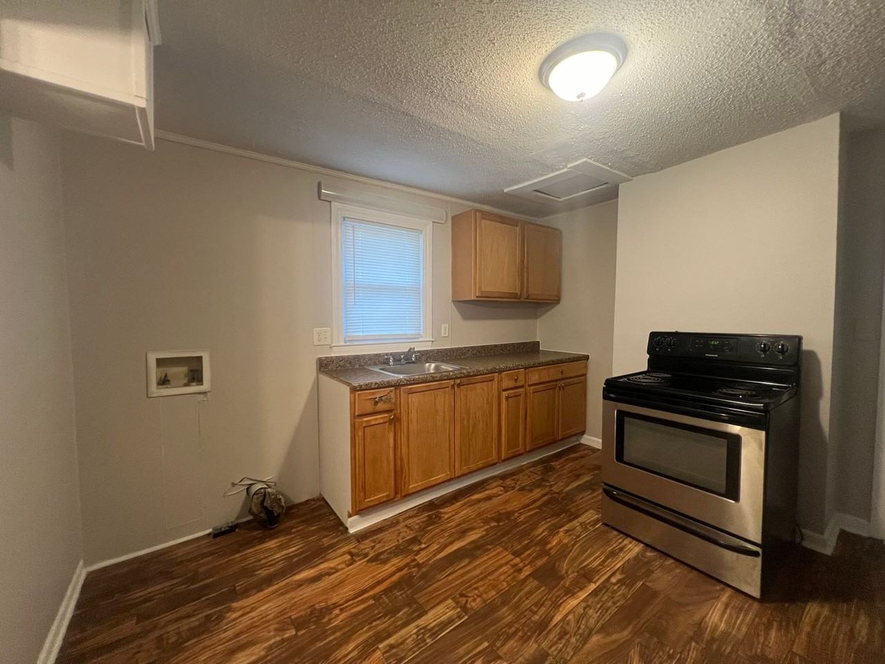 618 Granite Ave - Photo 5 of 10