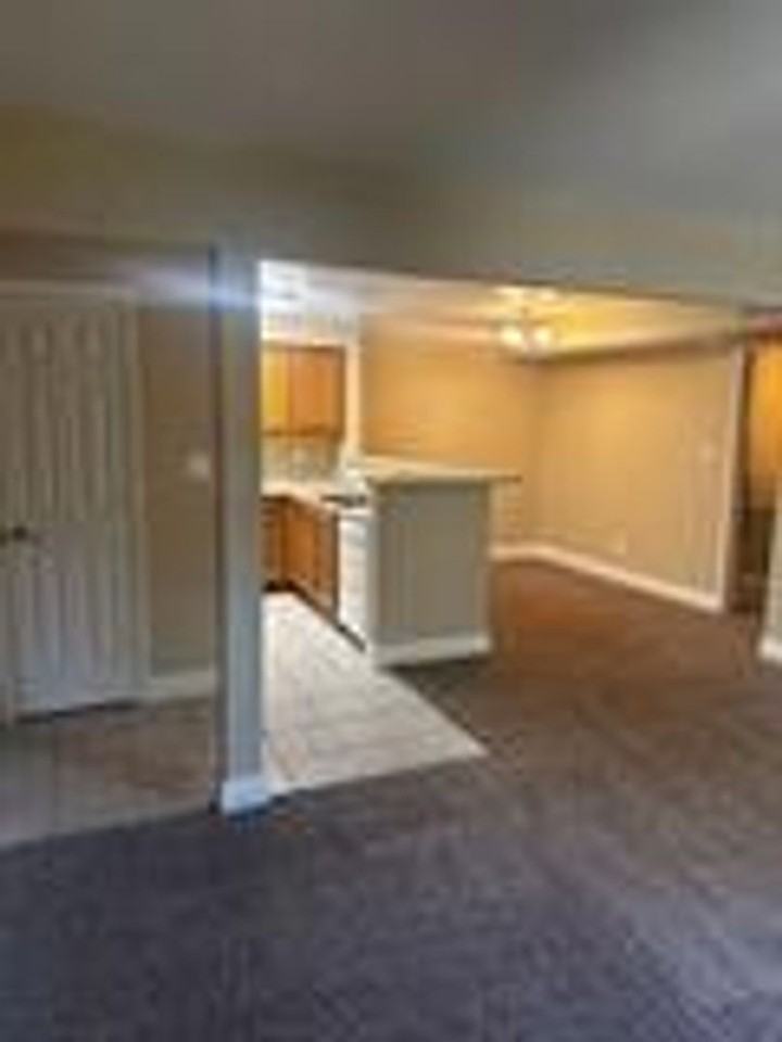 2881 Huntington Blvd #101 - Photo 5 of 10