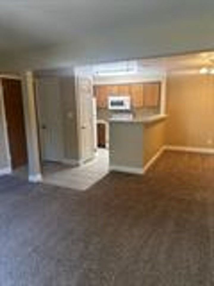 2881 Huntington Blvd #101 - Photo 6 of 10