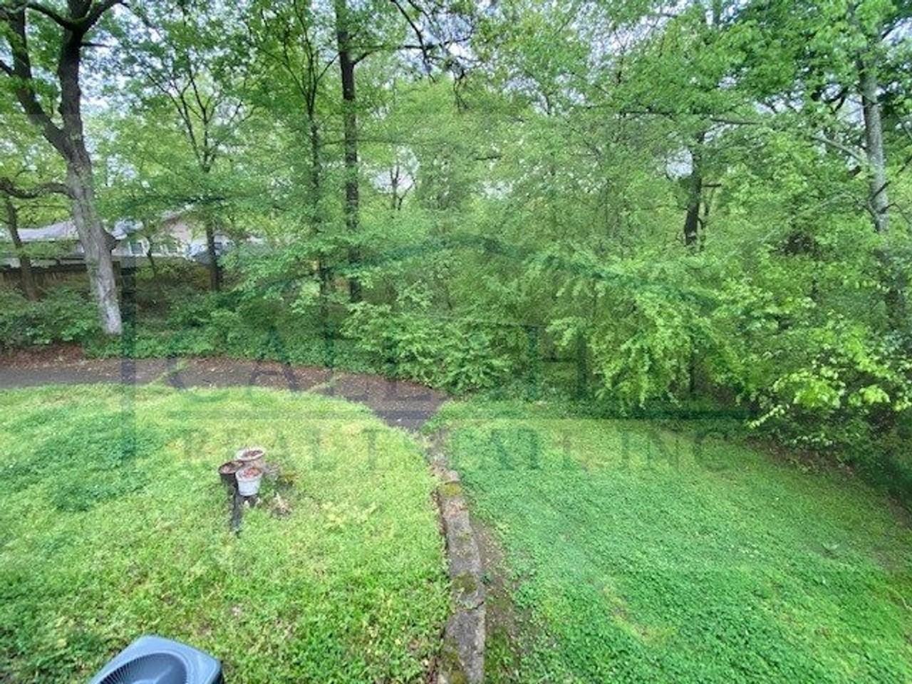 105 Delmar Ave - Photo 2 of 13
