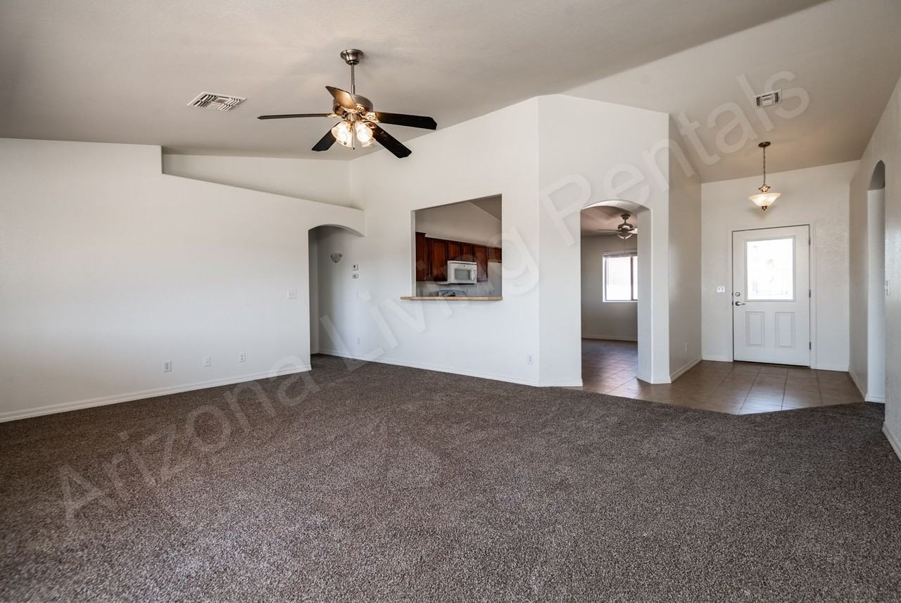 2855 N Melody St - Photo 6 of 24
