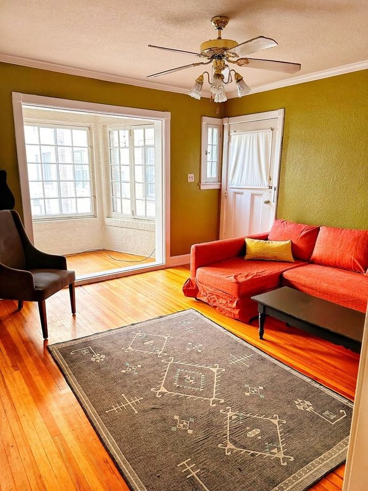 1137 N Sherman St - Photo 3 of 25