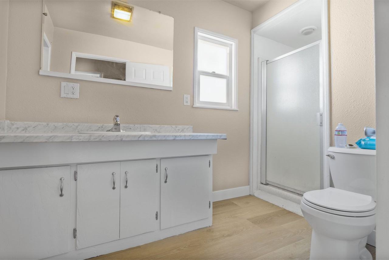 10040 Buena Vista St - Photo 4 of 4