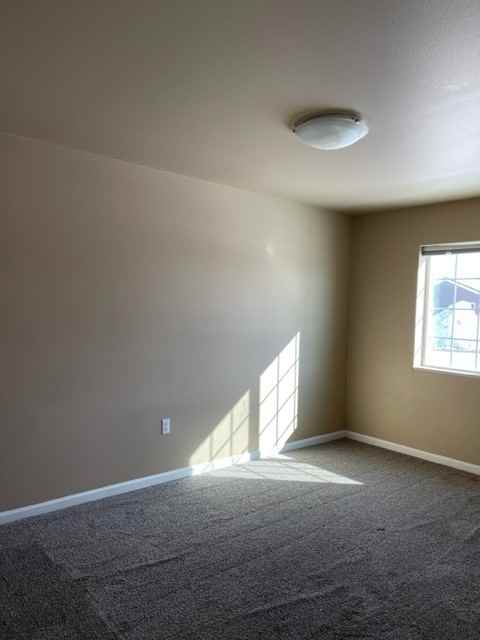 1614 Bronco Ln - Photo 3 of 17