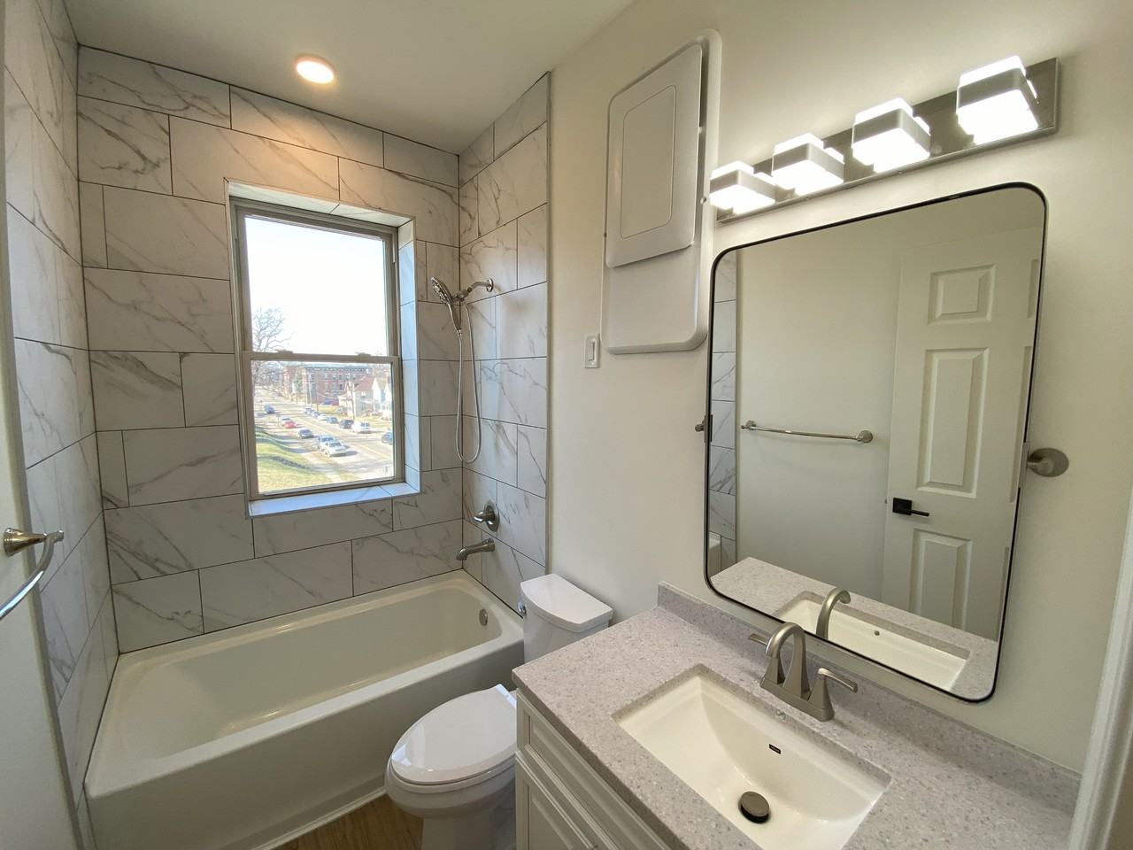 3244 Fairfield Ave #10 - Photo 5 of 14