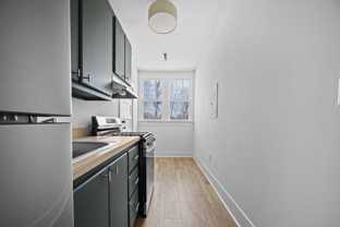 212 W 6th St #3 - Photo 1 of 1