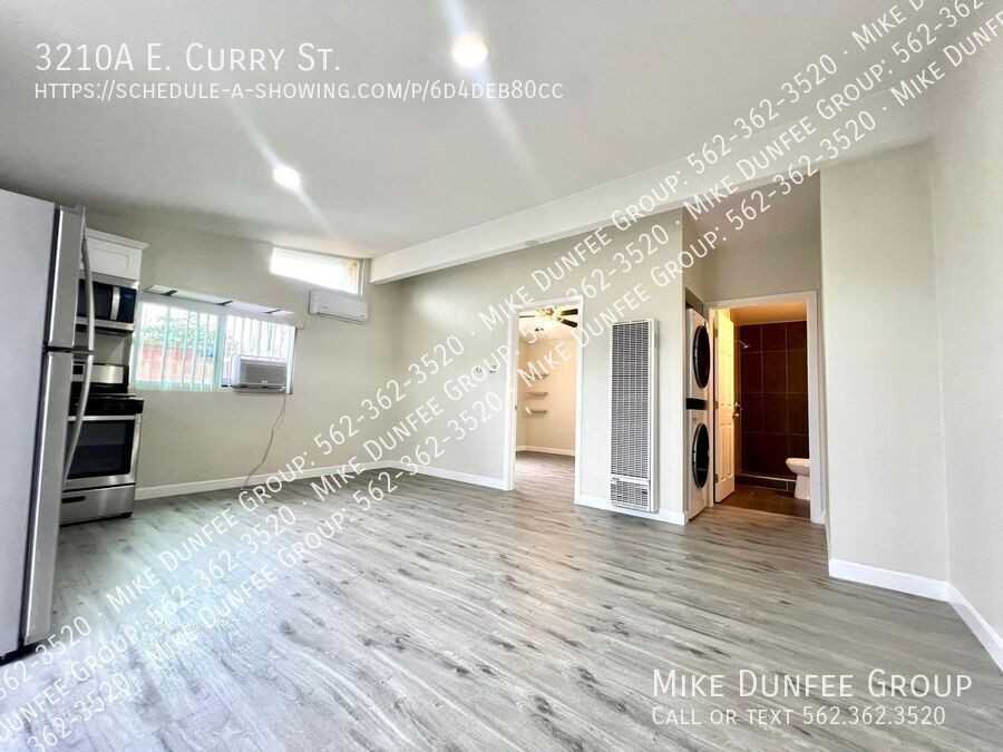 3210A E Curry St - Photo 2 of 8