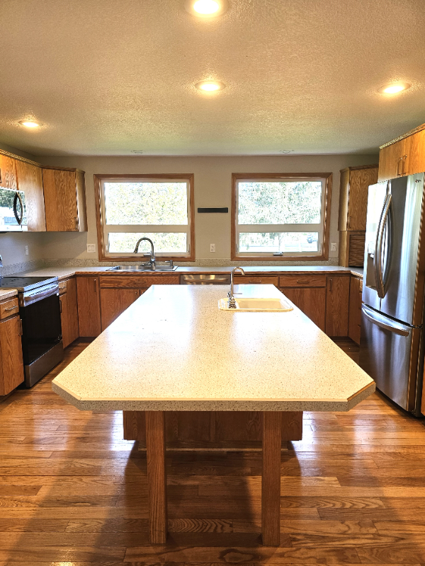 9666 S Gribble Rd - Photo 2 of 16