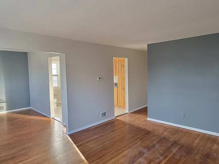 228 Carnegie Pl #2 - Photo 2 of 8
