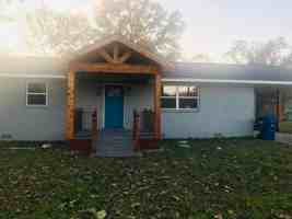 featured image of 611 Willard D Lewis St