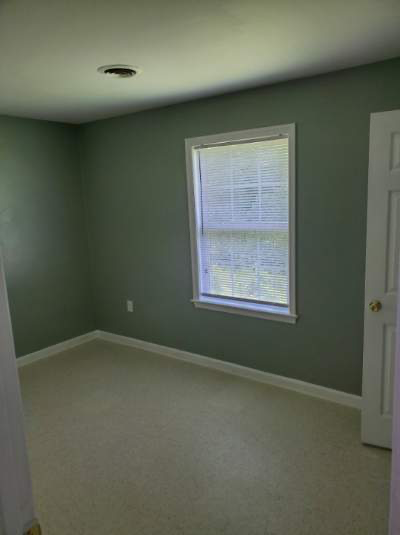 219 Kentucky Avenue - Photo 3 of 17