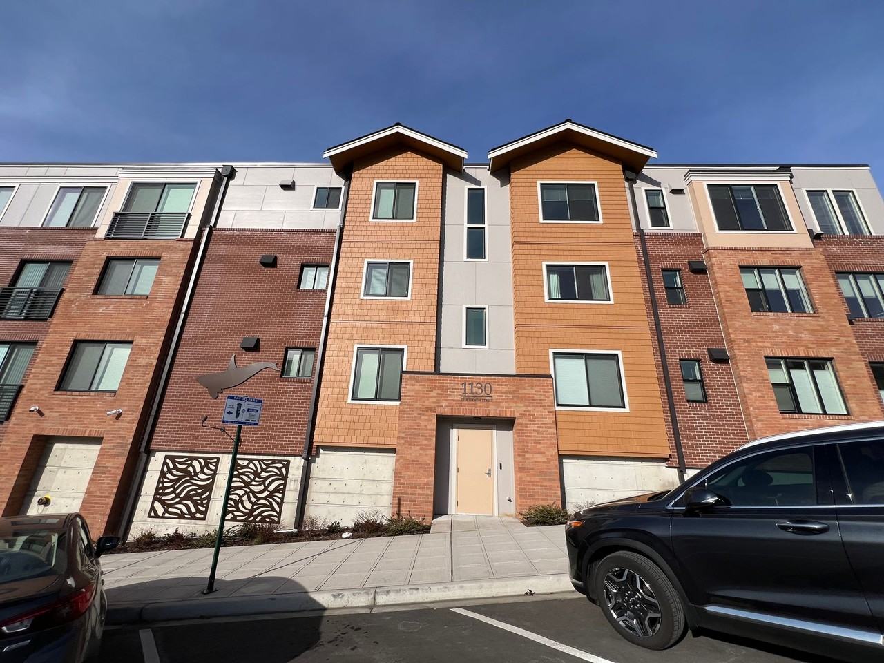 Orca 2 - Photo 3 of 32