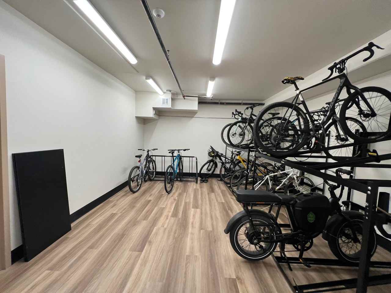 Orca 2 - Photo 7 of 32