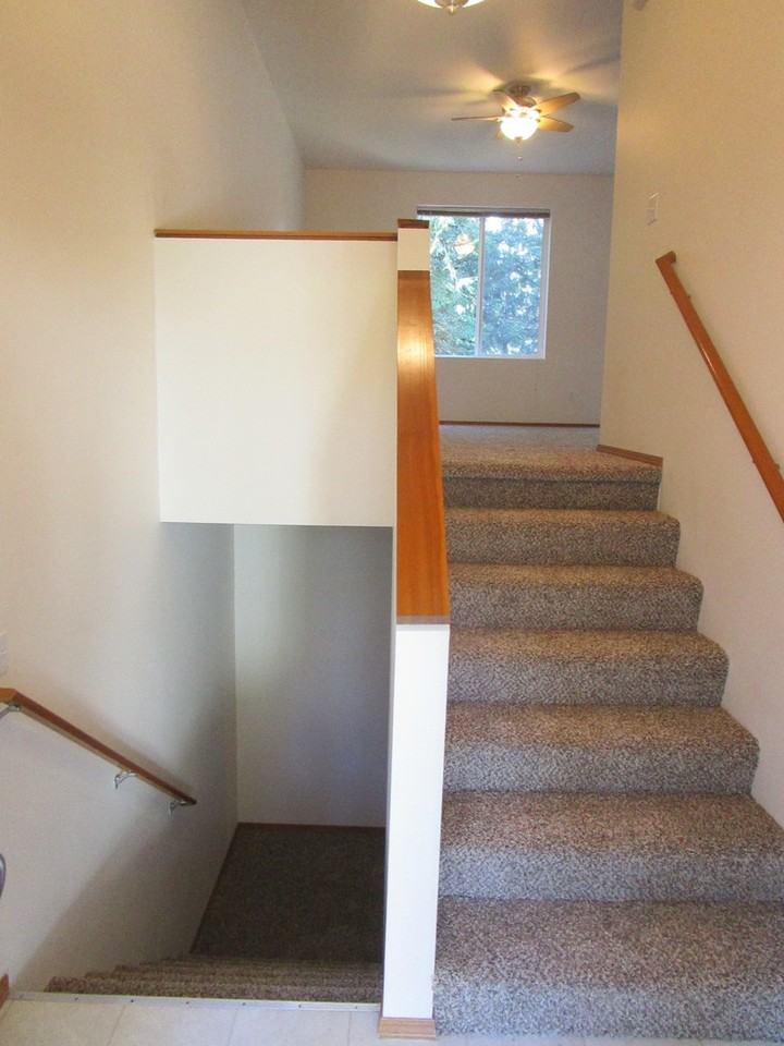 7504 Sorrel Ct - Photo 3 of 22