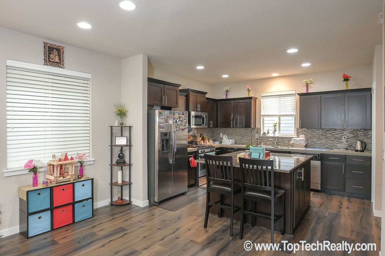 14095 Sw Burlwood Ln - Photo 5 of 30