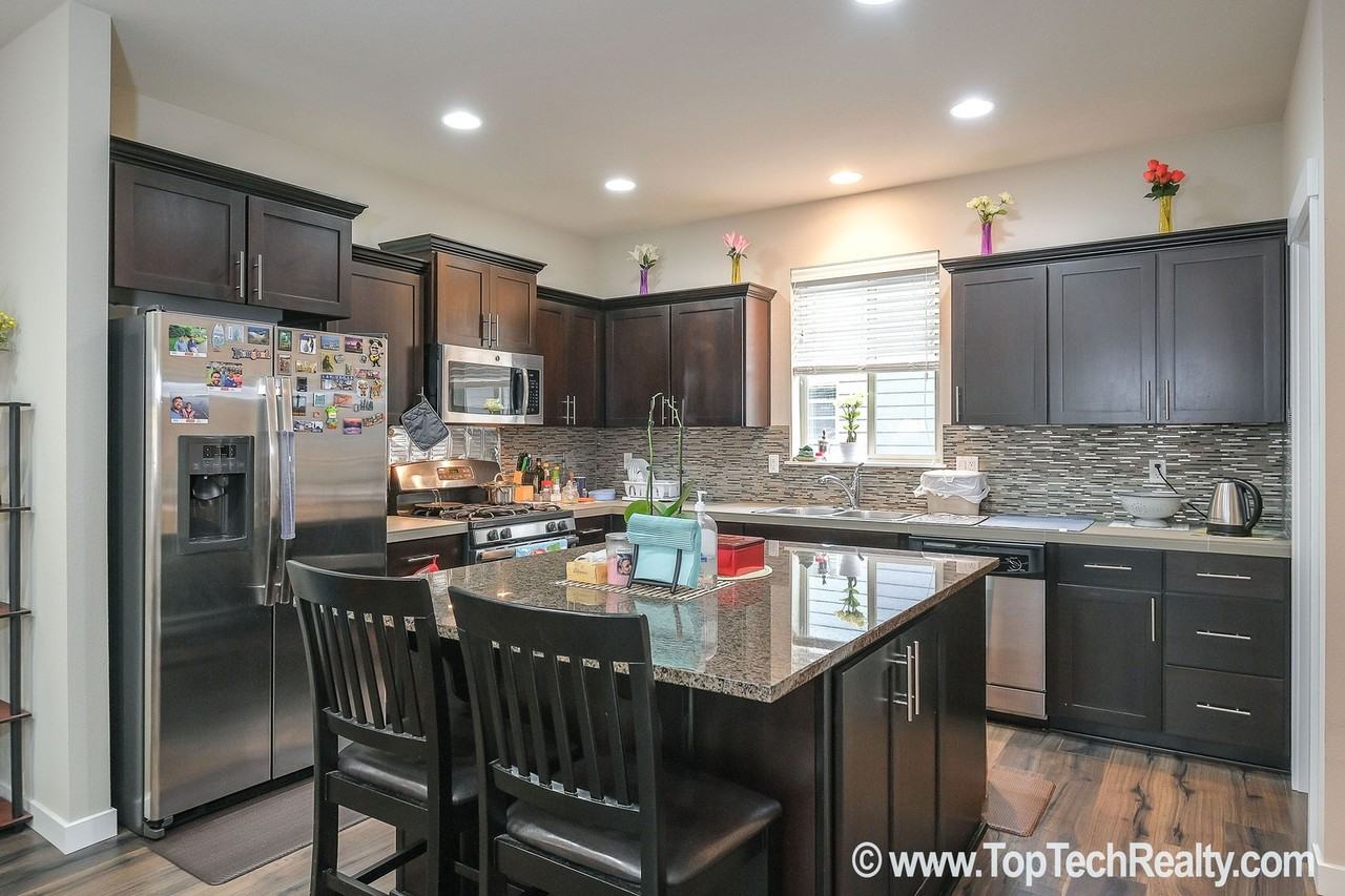 14095 Sw Burlwood Ln - Photo 6 of 30