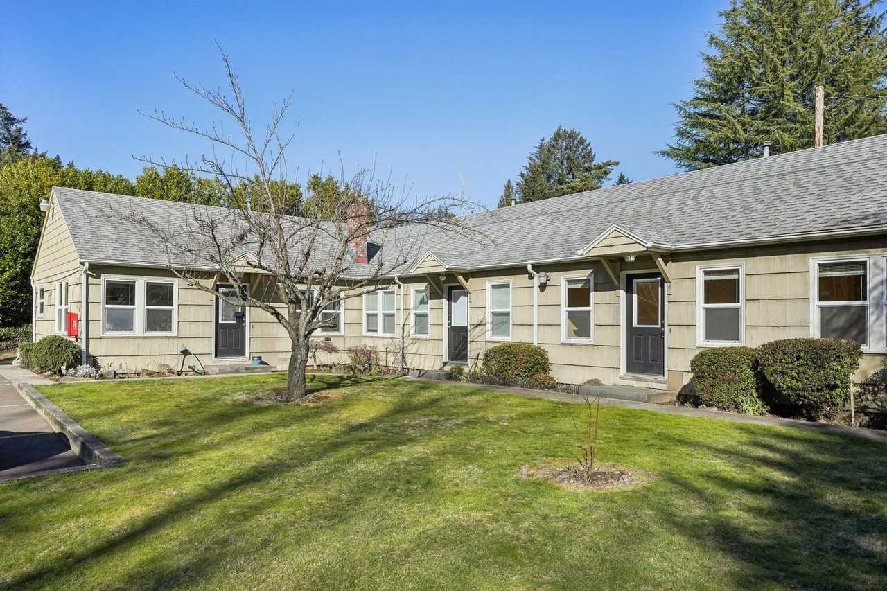 6615 Sw Canyon Rd #04 - Photo 2 of 18