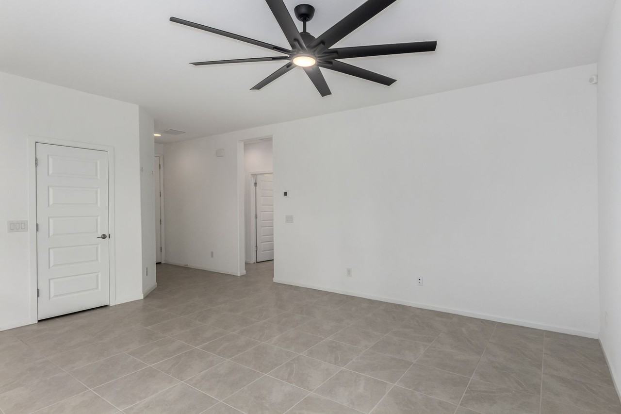 23123 E Twilight Dr - Photo 7 of 30