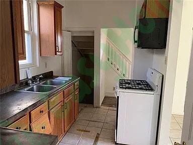 230 Locust Street - Photo 2 of 14