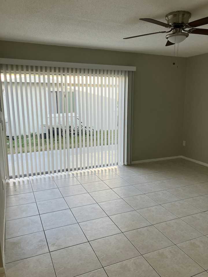 5751 Gallatin Lane - Photo 7 of 11