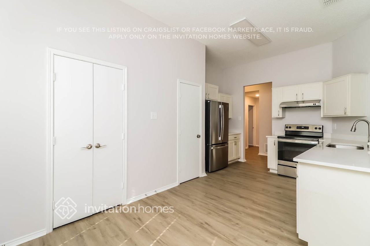 920 Mckavett Dr - Photo 5 of 15