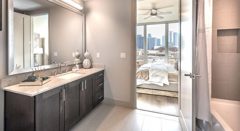 3112 North Houston Street - Photo 2 of 10