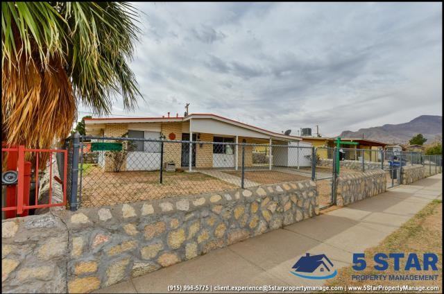 4912 Sun Valley Dr - Photo 3 of 10