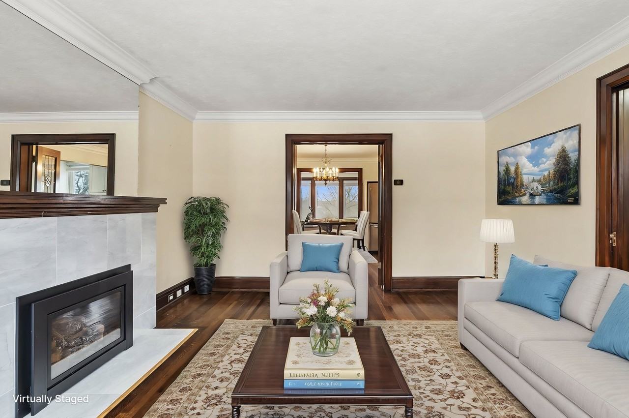 98 Humbercrest Blvd - Photo 3 of 19