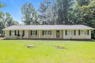 375 N Hickory Ln - Photo 1 of 1