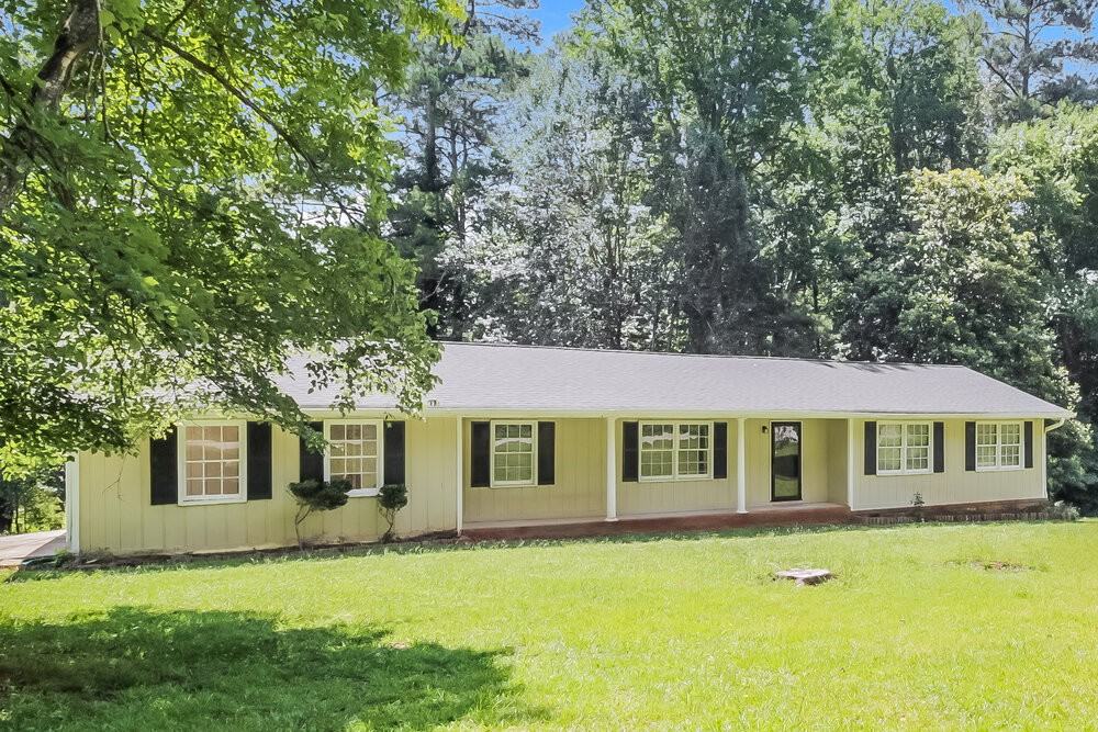 375 N Hickory Ln - Photo 3 of 16